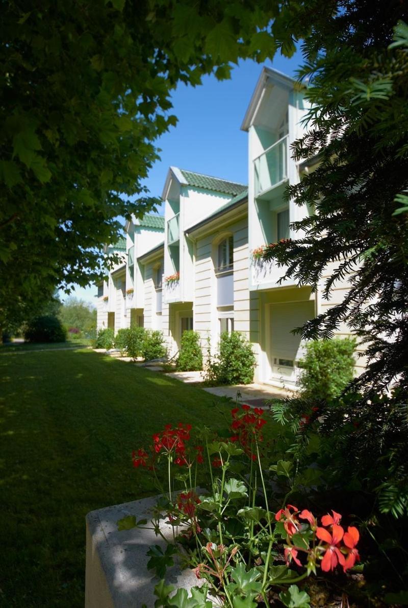 ז'ואני Hotel Restaurant Le Rive Gauche מראה חיצוני תמונה